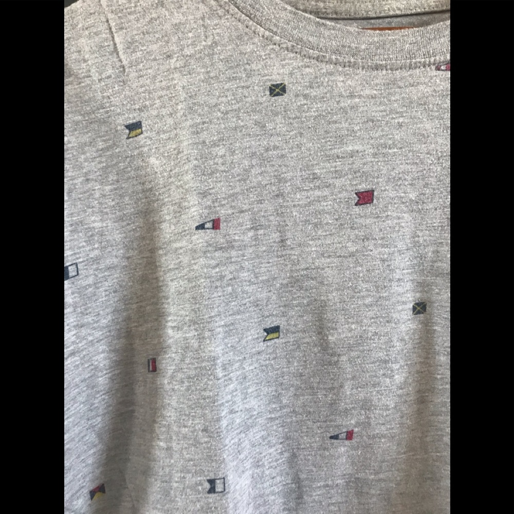 Broken Threads Tee - Picture 3 of 5